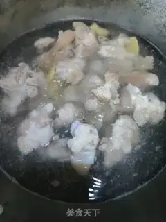 Make Black Bean Pork Foot step 2