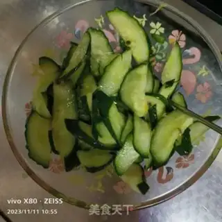 Make cucumber lily step 4