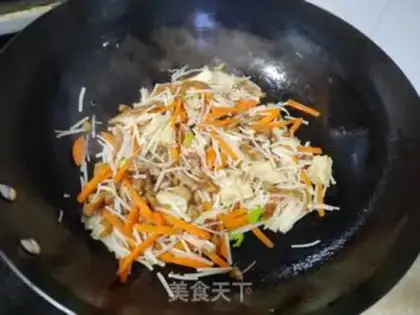 Make Golden pinocchio pepper fried chicken step 3