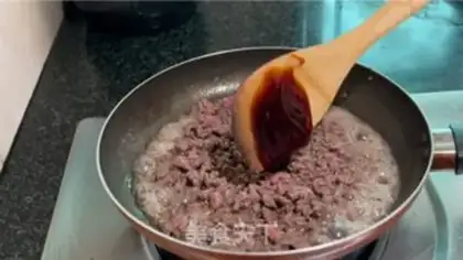 Make Beef sauce and pasta step 4