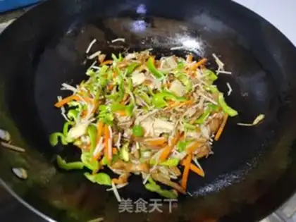 Make Golden pinocchio pepper fried chicken step 4