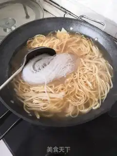 Make Wing Nan Bee soup step 12