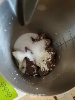 Make 88% black chocolate step 0