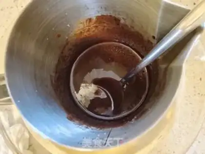 Make 88% black chocolate step 1