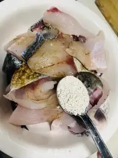 Make Spicy perfume fish step 3