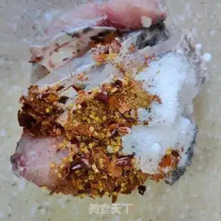 Make Wind-dry fish step 4