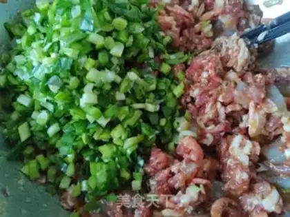 Make Three fresh dumplings of colour step 2