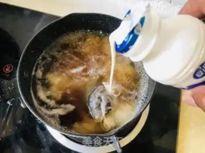 Make Three fresh dumplings of colour step 3