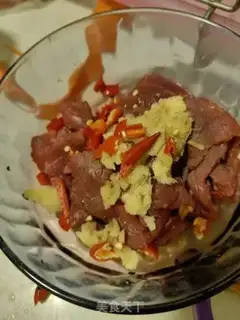 Make Carrot with beef step 0