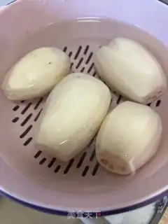Make Lotus meatballs step 0