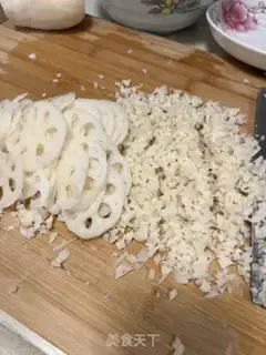 Make Lotus meatballs step 1