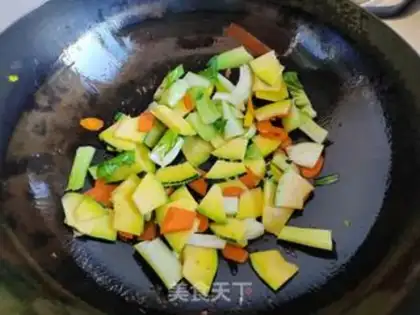 Make Chicken pumpkin step 4