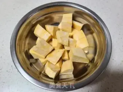 Make Potato porridge step 0
