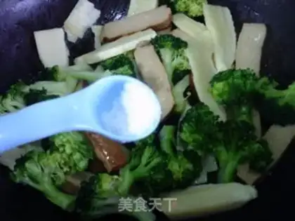 Make The fragrance makes broccoli step 6