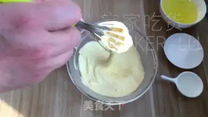 Make Light cream early cake step 3