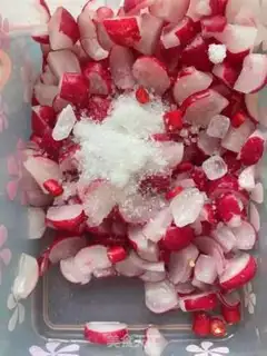 Make Pickle cherry carrots step 5