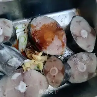Make Red-burned fish step 2