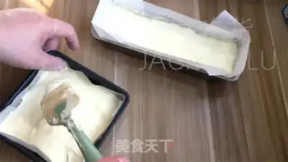Make Light cream early cake step 12