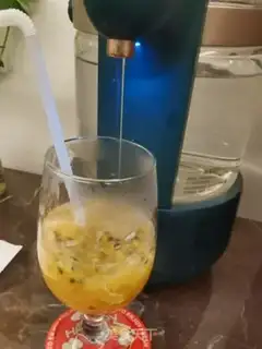 Make Hot orange tea with vanilla step 3