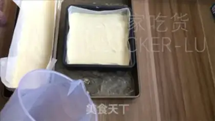 Make Light cream early cake step 14