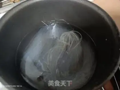 Make The golden mushroom fans skating meat step 1