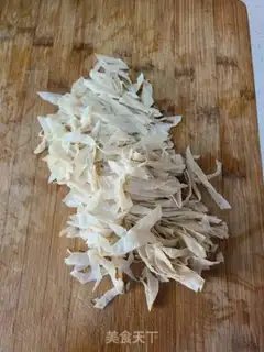 Make Red-skinned potatoes and dried beans step 1