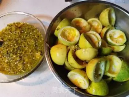 Make Pistachio honey sauce step 2