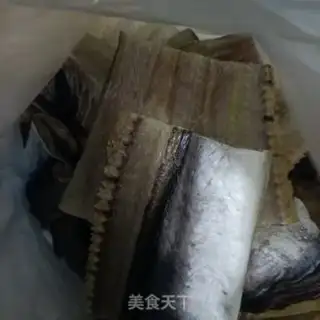Make Fried eels dry step 1
