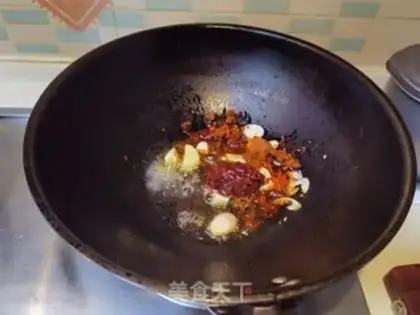 Make Spicy spicy, fat cow, golden mushroom step 4