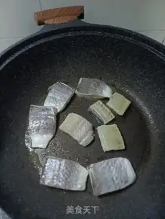 Make Fried eels dry step 4