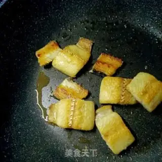 Make Fried eels dry step 7