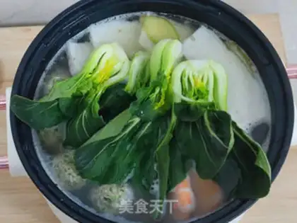 Make One person eats a pot of light soup step 4