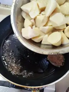 Make A twilight beef cake step 6