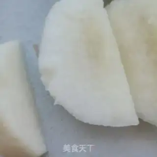 Make Snow Lotus Rainbow Pear soup step 3