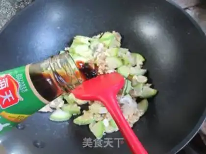 Make A toad of meat eggs step 6