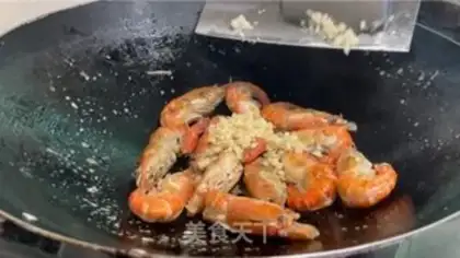 Make Garlic butter shrimp step 5