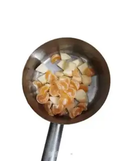 Make Apple candy step 1