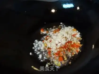 Make A warm spinach shrimp peanut rice step 7