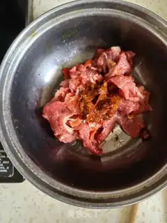Make The gravy gravy step 0