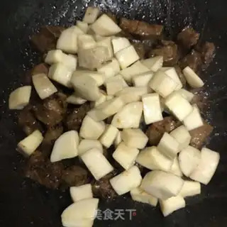 Make Black pepper apricot and beef step 8
