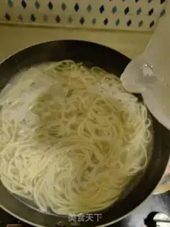 Make Cracker noodles step 1