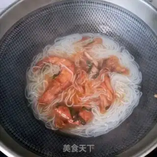 Make Shrimp sauerkraut soup step 7