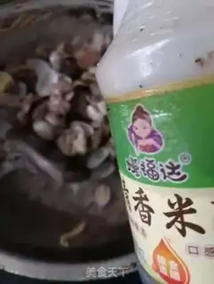 Make Flower clams like this step 3