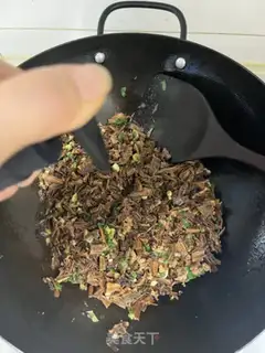 Make Plumcuit pan helmet step 9