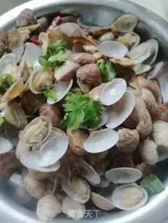 Make Flower clams like this step 5