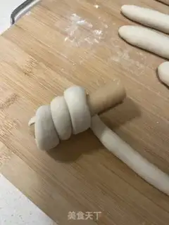 Make caterpillar rolls step 8