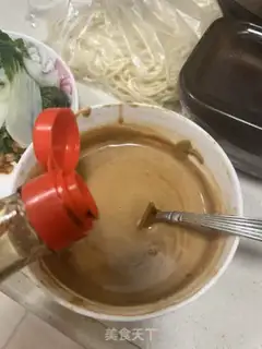 Make Hot dry noodles step 1