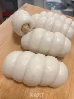 Make caterpillar rolls step 11