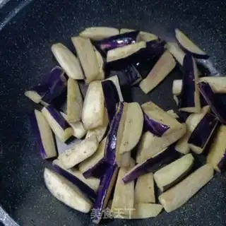 Make Eggplant fish dry step 5