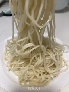 Make Hot dry noodles step 5